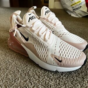 New Nike Air Max 270 size 10